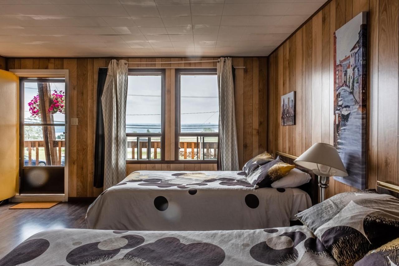 Motel Ile D'Orleans Sainte-Petronille Kültér fotó